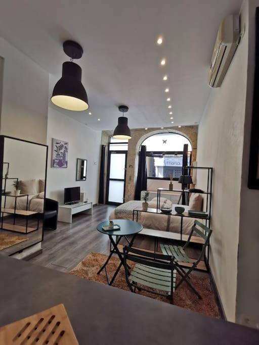 La Boutique Studio Centre Ville オーシュ エクステリア 写真